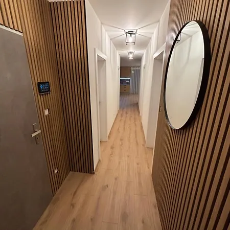 Pace - Luxury In Brezovina