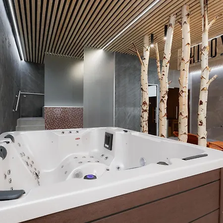 Pace - Luxury In Brezovina * Oravske Vesele